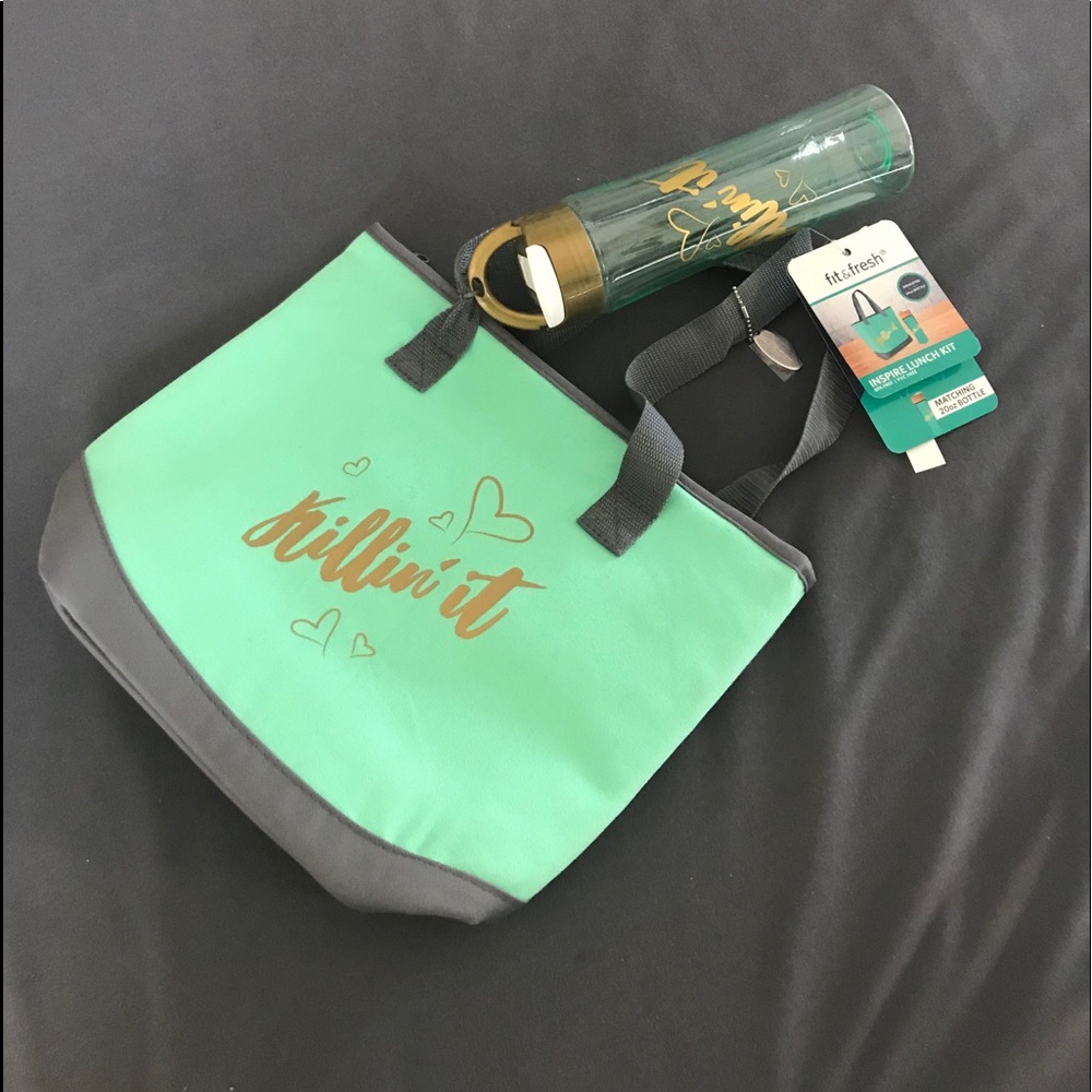 ⭐️⭐️ Insulated Tote by Fit & Fresh